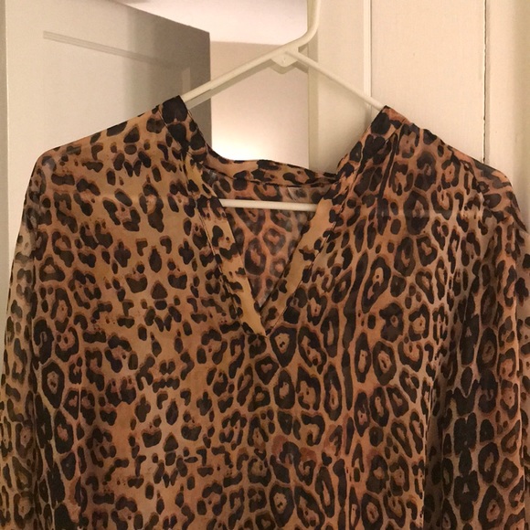 Leopard blouse 🐆💥 - Picture 2 of 7